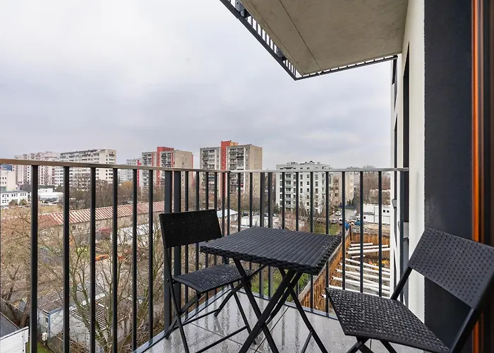 Metro Wierzbno Cosy Apartment