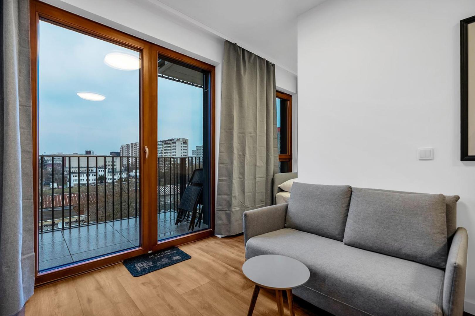 Metro Wierzbno Cosy Apartamento *